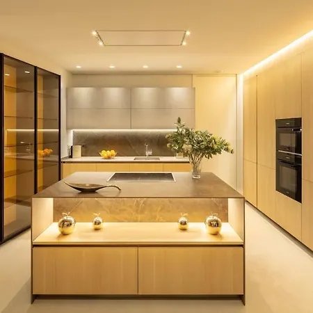 Amazing Modern Located Mins From Rdr234 ヴィラ マルベーリャ