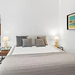 Amazing Modern Located Mins From Rdr234 别墅 马尔韦利亚