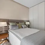 Amazing Modern Located Mins From Rdr234