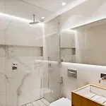 Amazing Modern Located Mins From Rdr234 * Marbella