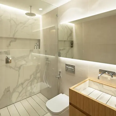 Amazing Modern Located Mins From Rdr234 马尔韦利亚