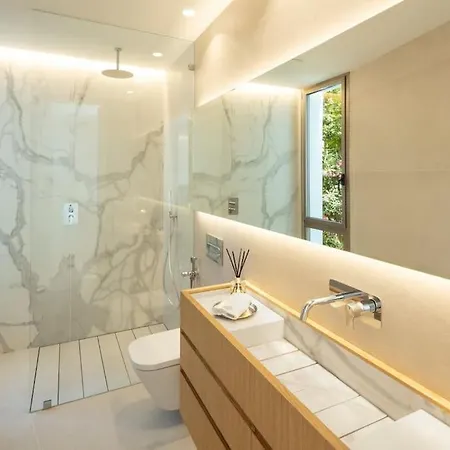 Villa Amazing Modern Located Mins From Rdr234 *