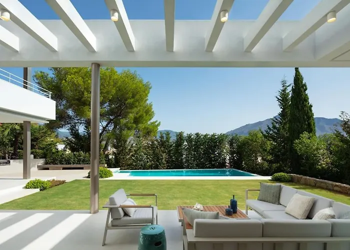 Amazing Modern Located Mins From Rdr234 Marbella