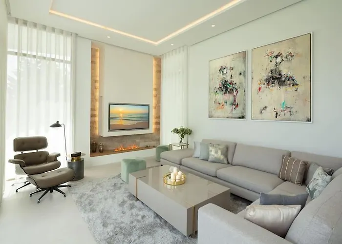 Villa Amazing Modern Located Mins From Rdr234 Marbella